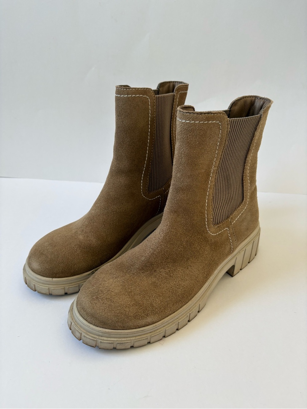 Vintage Havana Slash 3 Chelsea Boot Taupe Beige Academia Career Grunge 9 Suede